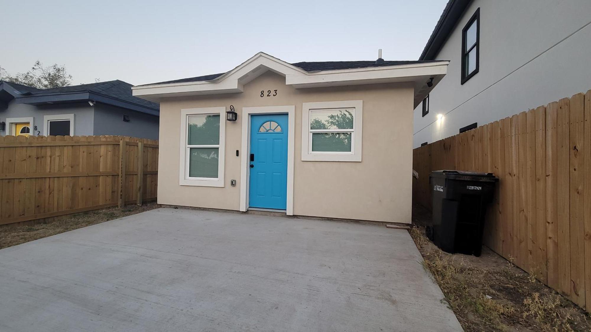 Appartamento The House With The Blue Door. McAllen Esterno foto